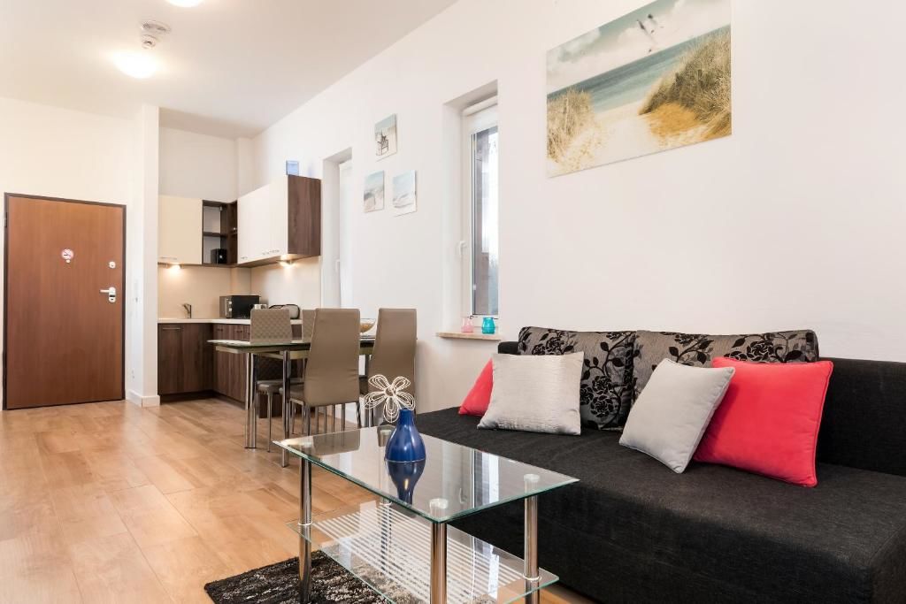 Апартаменты Apartamenty Aquamarina by Renters Свиноуйсьце-50